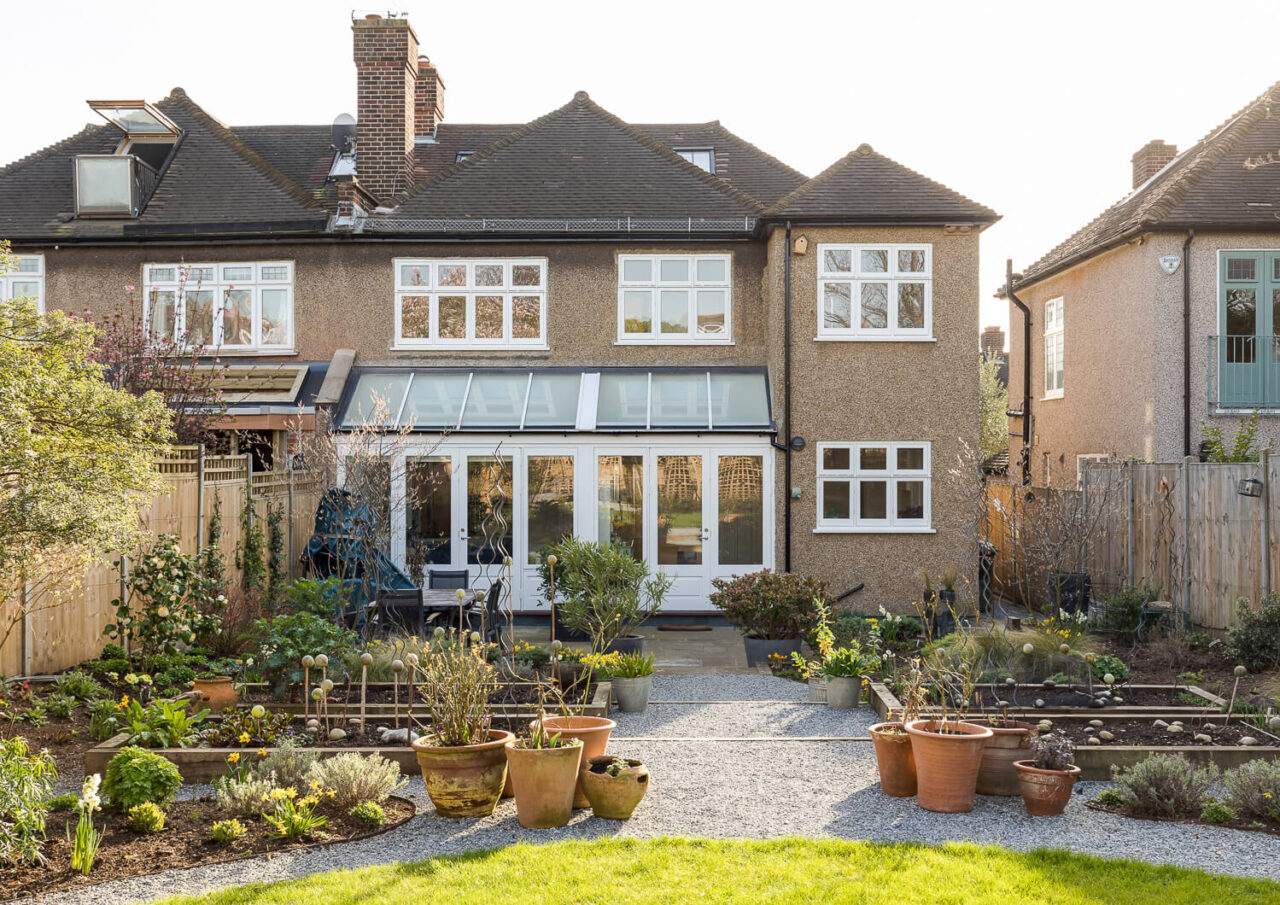 HOUSE EXTENSION AND LOFT CONVERSION | VA BUILD LTD SERVICES